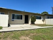 Photo - 576 N Wilson Ave Unit 576