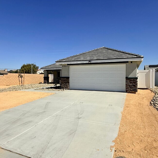 Photo - NEW CONSTRUCTION / 1/2 OFF FIRST MONTH'S RENT