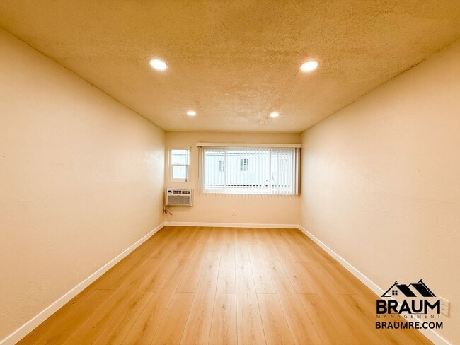 Photo - 4636 Laurel Canyon Blvd Unit 13