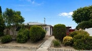 Photo - 4640 Clairemont Dr