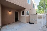 Photo - 3 Bed 2.5 Bath House in Desirable Community of Southridge Fontana