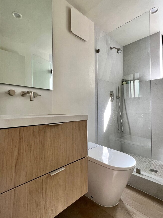 Photo - 10326 Dunkirk Ave Unit Dunadu