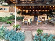 Photo - 811 W Clark St
