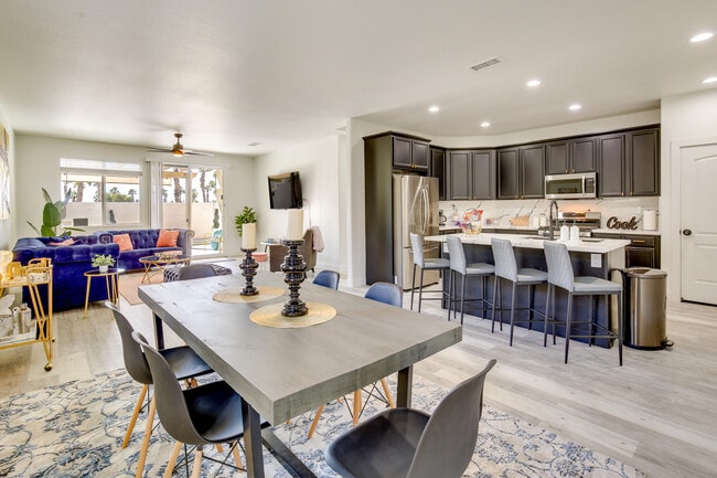 Photo - 84241 Azzura Way