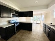 Photo - Three Bedroom, 2.5 Bath - Thousand Oaks House