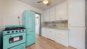 Photo - 1127 Bell St