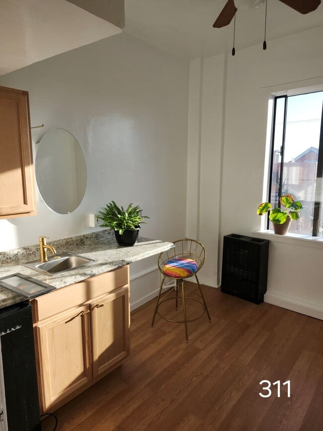 STUDIO - 101 Dudley Ave