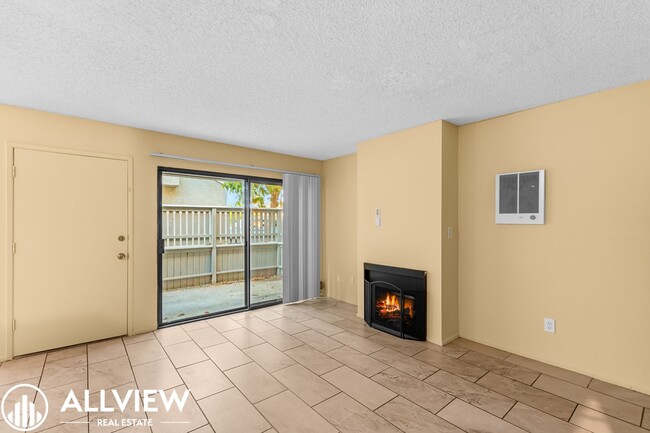 Photo - 16621 Jib Cir Unit 3