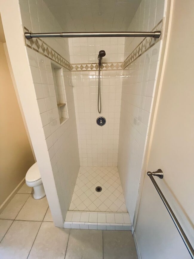 Photo - Downtown Split-Level Apartment Unit 1525B