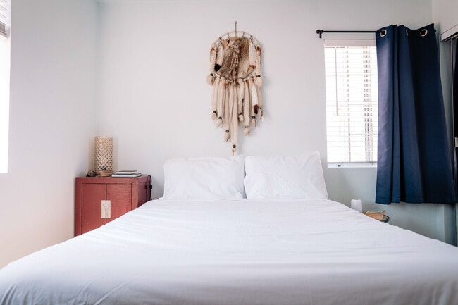 Photo - 2631 S Rimpau Blvd