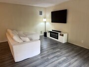 Photo - 8207 De Longpre Ave Unit 6