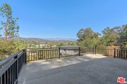 Photo - 1404 Oak Grove Dr