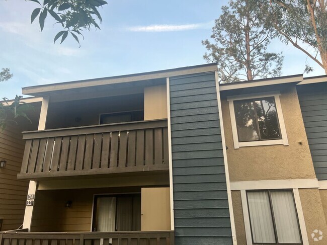 Building Photo - 3535 Banbury Dr Rental