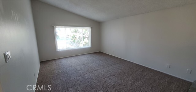 Photo - 15038 Hiawatha St