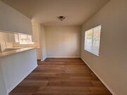 Photo - 2412 N Poinsettia Ave