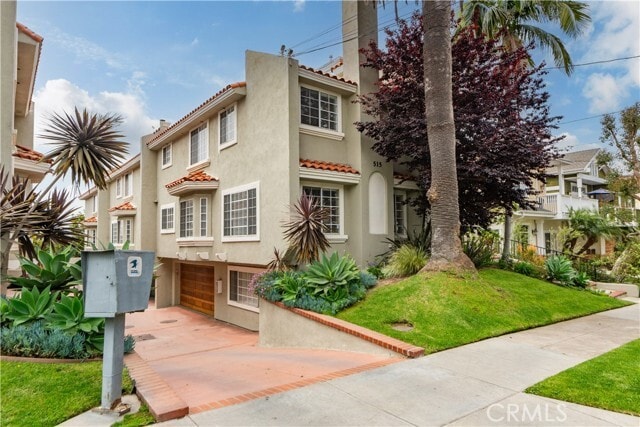 Photo - 515 N Elena Ave Townhome