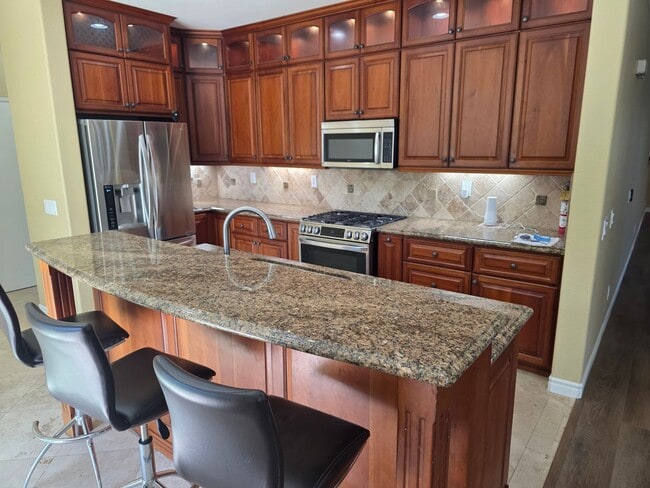Photo - Crowne Hill 3 Bedroom Home