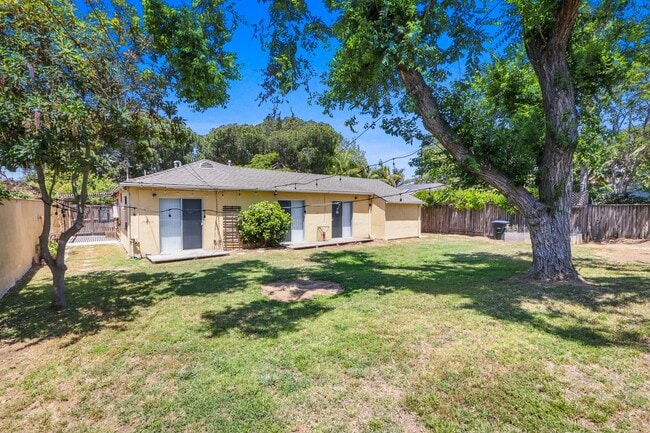 Photo - Beautifully Rehabbed Costa Mesa SFH with Large Yard