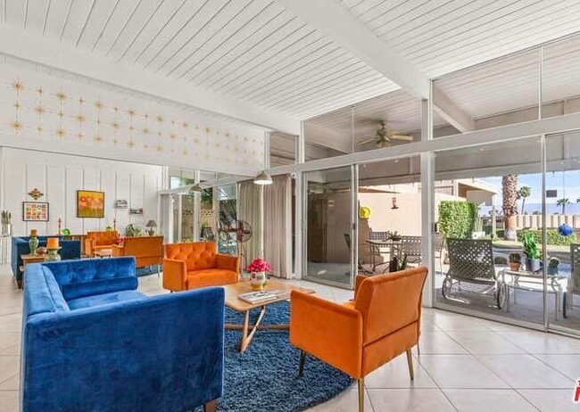 Photo - 161 Sandpiper St