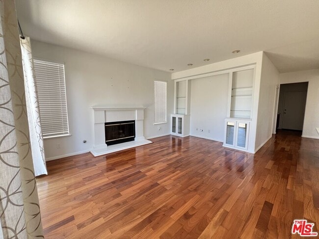 Photo - 18449 Buttonwood Ln