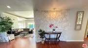 Photo - 6605 S Sherbourne Dr House