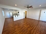 Large Living Room with Breakfast Bar - 1601 Alabama St Unit 4