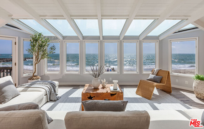 Photo - 1448 Nathan Ln