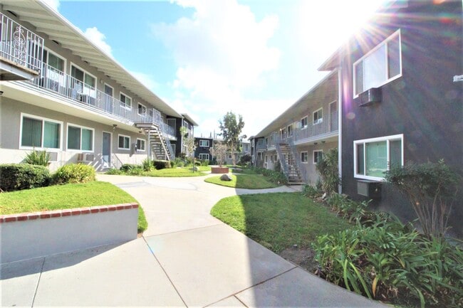 Building Photo - Foothill Village Apartments
