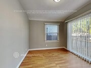 Photo - 758 W 104th St House