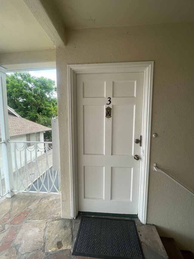 Photo - 7918 Norton Ave Unit 7918 Norton #3