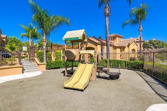 Photo - 13 Silverwind