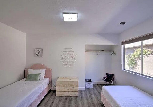 Photo - 54 Hilton Head Dr