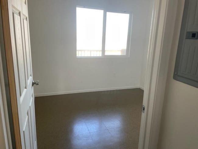 Photo - 831 W 70th St Apartment Unit 303