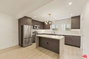Photo - 751 N Alfred St
