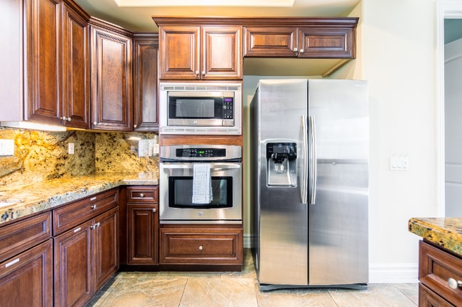 Photo - 202 Alexander Ct