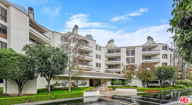 Building Photo - 2131 Century Park Ln Unit 116 Rental