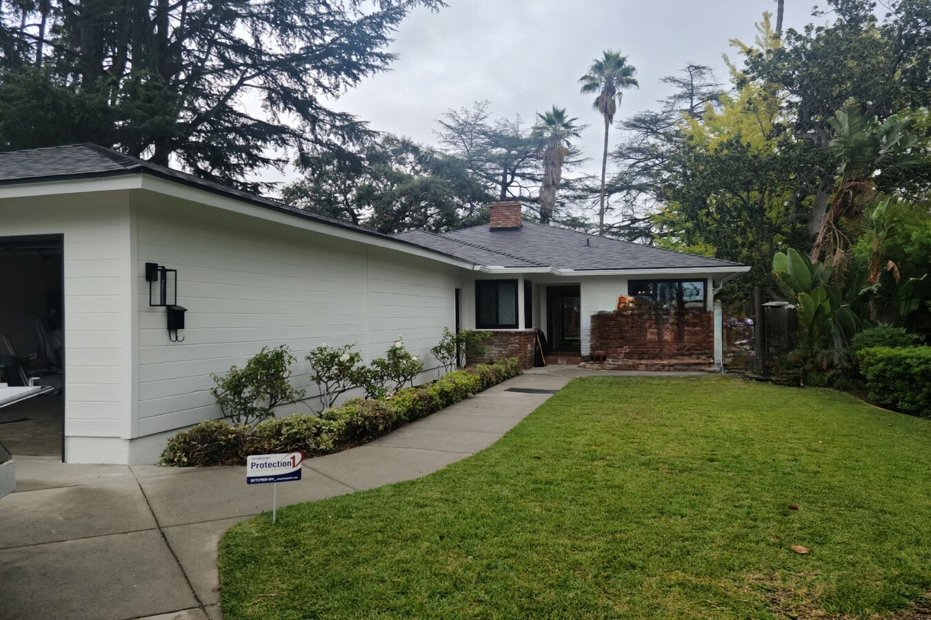 Photo - 2356 N Holliston Ave