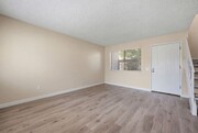 Photo - Freshly Updated Townhome - Light, Bright & Spacious!