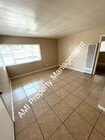 Photo - One Bedroom Close to Downtown!! Apartment Unit 2573