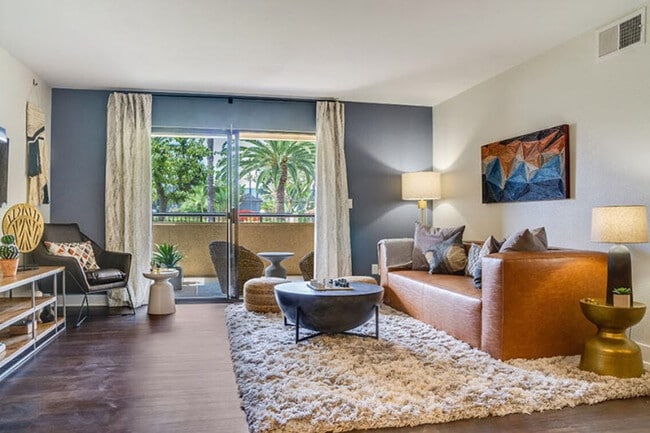 Solterra At Civic Center - Solterra At Civic Center Apartments