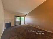 Photo - Willow Creek 2 bed, 1 bath condo! Unit APT 3