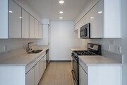 1BR, 1BA - 676SF - Eastside Apartments
