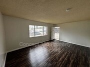 Photo - 475 E 61ST St House