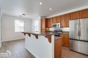 Photo - Charming 2Bdm 2Ba Tri-Level Condo in Otay ...