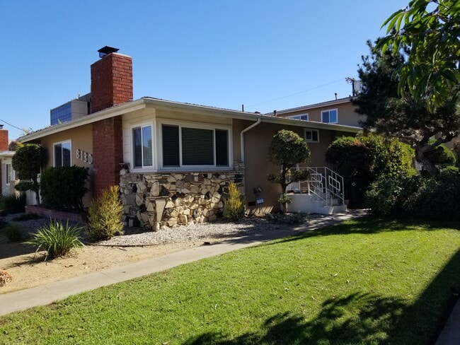 Photo - 8130 W 83rd St Unit 2