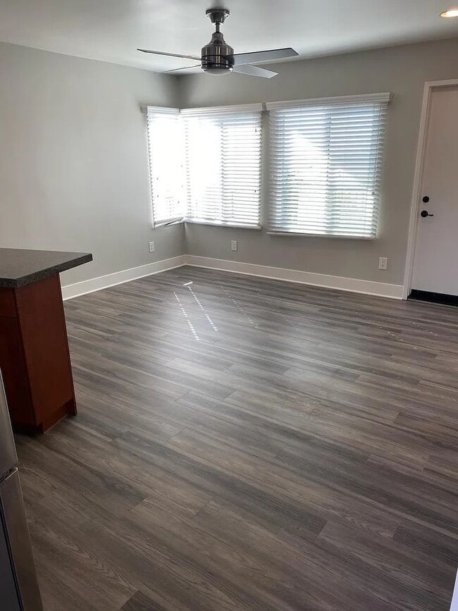 Photo - Spacious Studio aand 1-bedroom Apartments in Mission Hills – Prime Location! Unit 1626 B