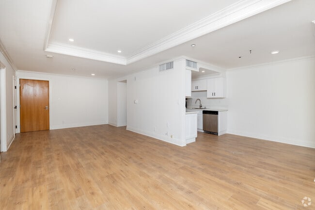 Living Room and Dining Room - 10636 Wilshire - Luxury Doorman Building