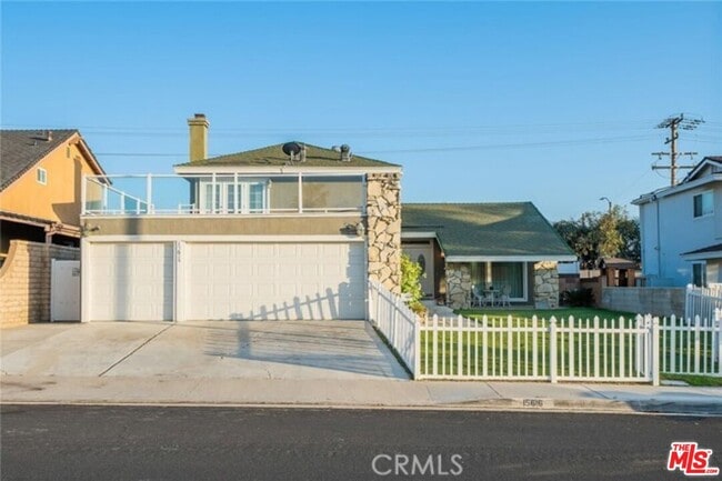 Photo - 15616 Rosehaven Ln House