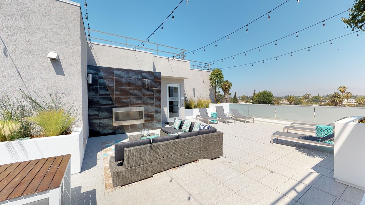 3D Tour - NOHO 55 Luxury Living