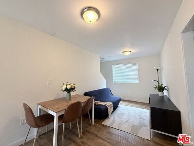 Photo - 1254 W 37th Dr Unit 1256 1/2